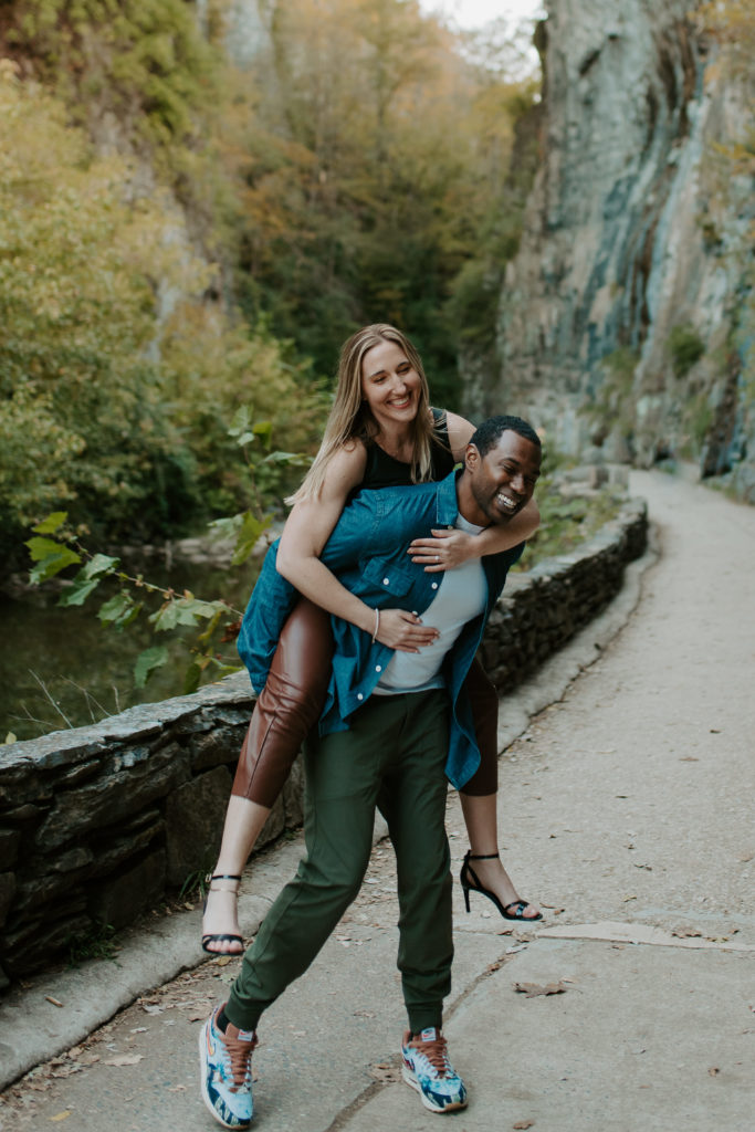 best locations in virginia for engagement photos