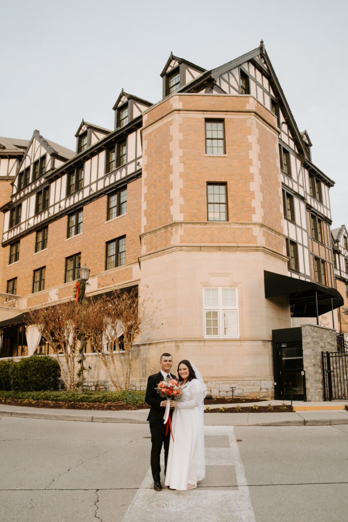 bride and groom photos at Hotel Roanoke